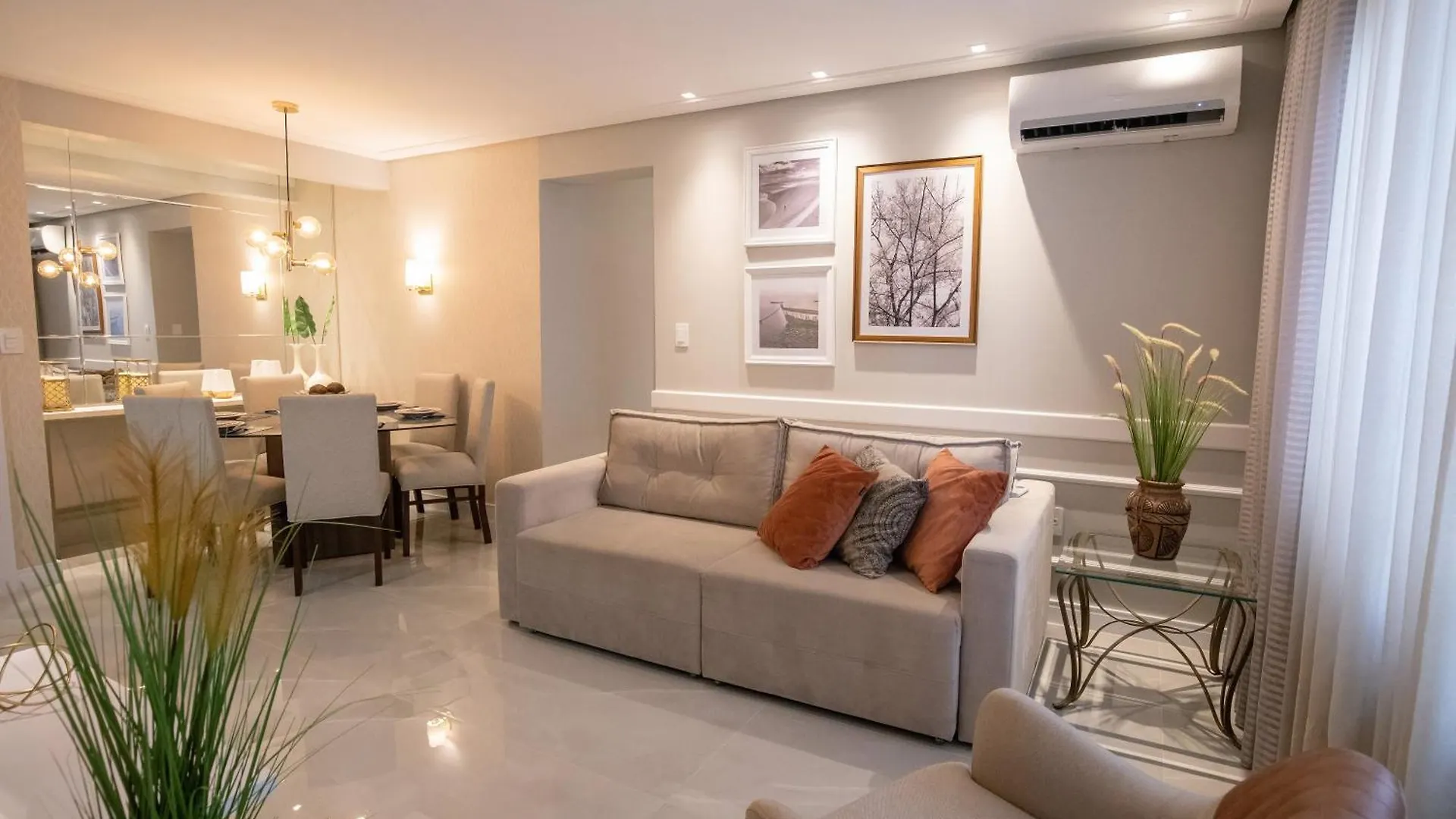 Apartamento Requintado Na Avenida Atlantica N1683 Balneário Camboriú 0*,