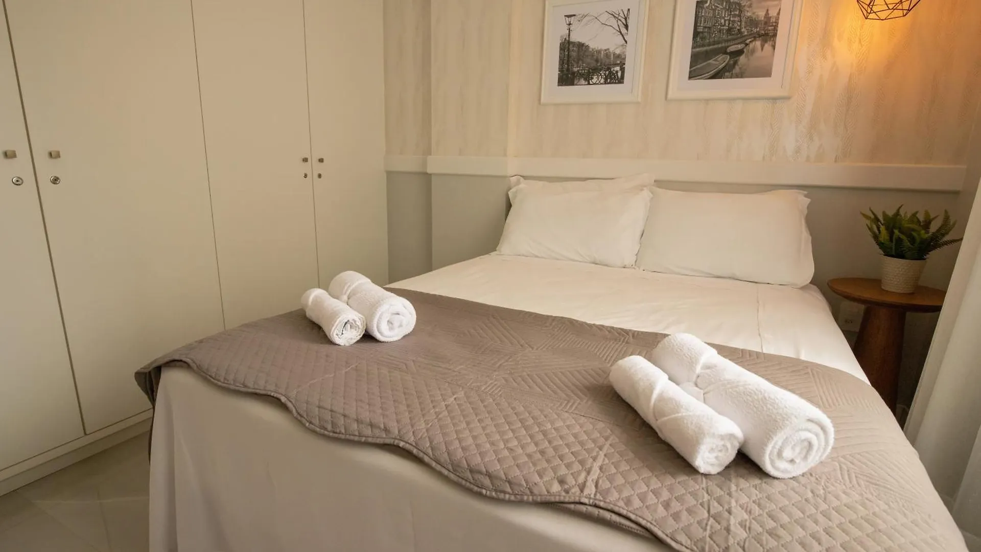 Apartamento Requintado Na Avenida Atlantica N1683 Balneário Camboriú Brazilië