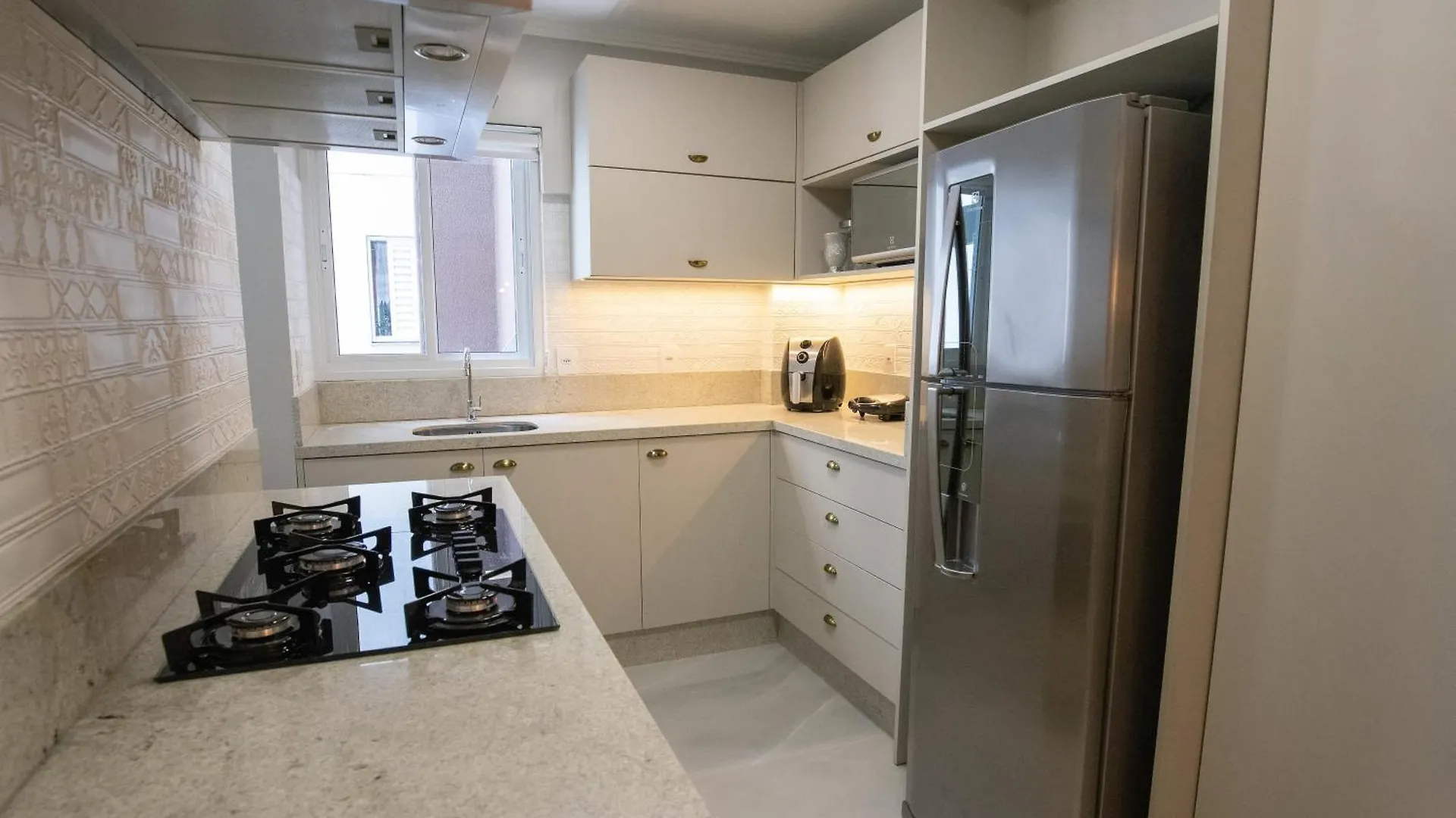 Apartamento Requintado Na Avenida Atlantica N1683 Balneário Camboriú Brazilië